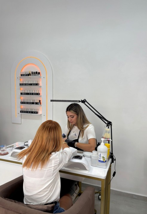 Nail Room by Yaren - Güzellik ellerinizde başlar.